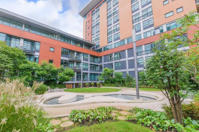 Flat for sale in City Road, Old Street