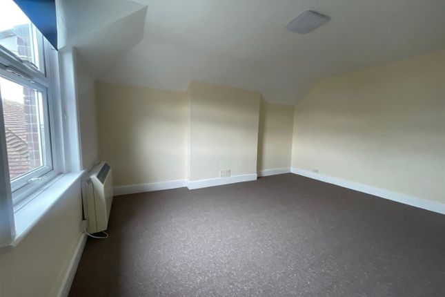 1D, Whyke Road, Chichester photo 3