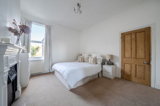 233, Croxted Road, London photo 4