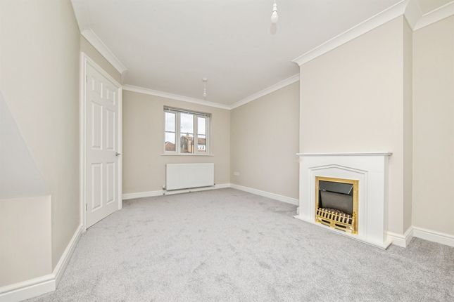 27, Francis Way, Colchester photo 2