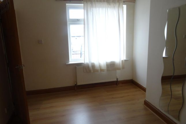 60A, Hen Lane, Coventry photo 3