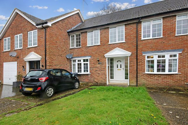 Thumbnail Terraced house for sale in Benchfield Close, East Grinstead