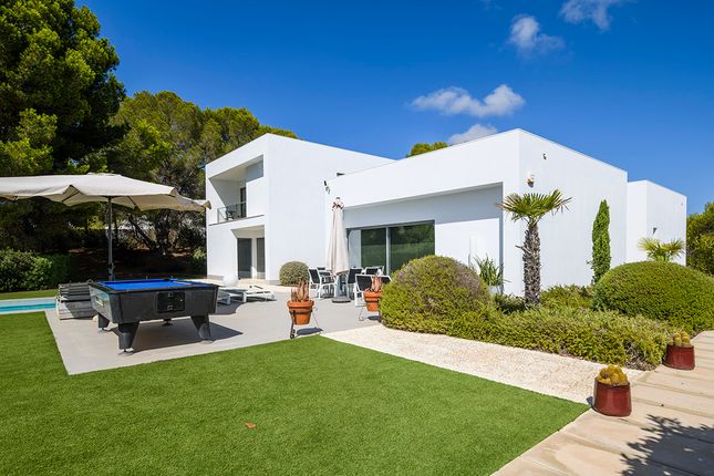 Villa for sale in Campoamor, Alacant, Spain