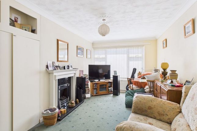 45, Tregrea Estate, Camborne photo 4