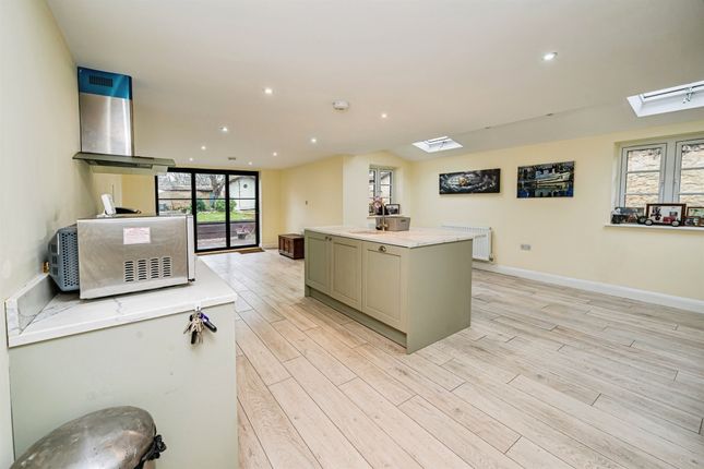 6a, Church End, Aylesbury photo 2
