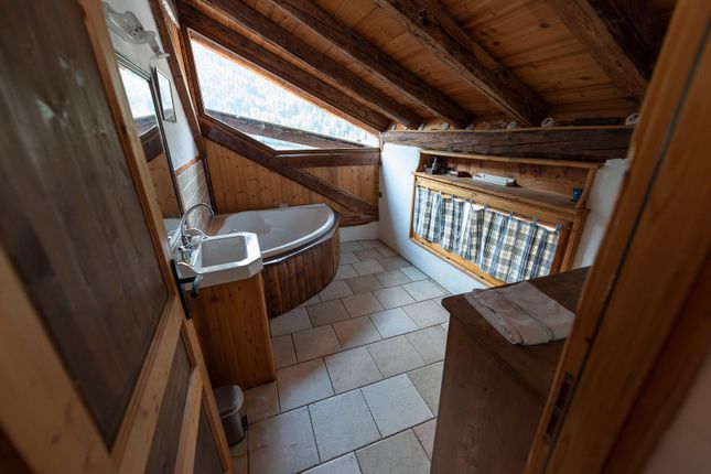 Semi-detached house for sale in 73210 Bellentre, La Plagne-Tarentaise, Rhône-Alpes, France