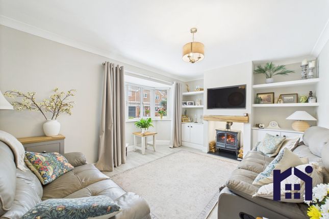 43 Riverside Crescent, Leyland photo 3