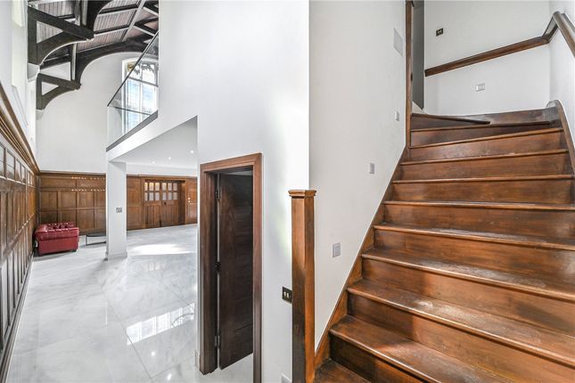 Flat 3, Jenkins Chapel House,, Village Square, London photo 5