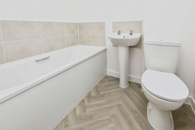 Plot185, 81, Upper Outwoods Road, Burton-On-Trent photo 2