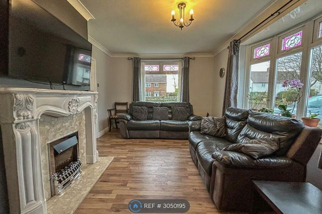 Ash Avenue, Dinnington, Newcastle Upon Tyne photo 4