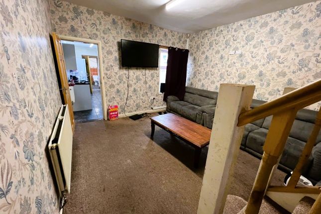 144, Dalkeith Street, Walsall photo 2