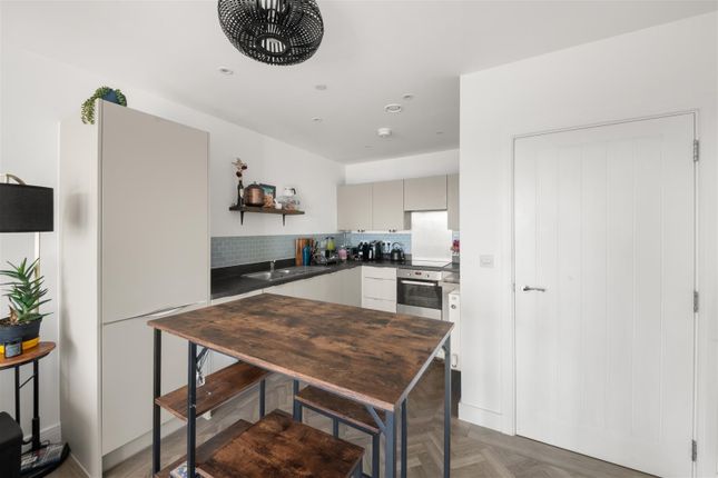 Flat 103, Bluenote Apartments, 34 Blyth Road, Hayes photo 4