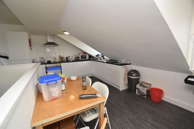 26, Guy Street, Leamington Spa photo 3