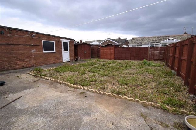 Harton Lane, South Shields NE34, 3 bedroom semi-detached bungalow for