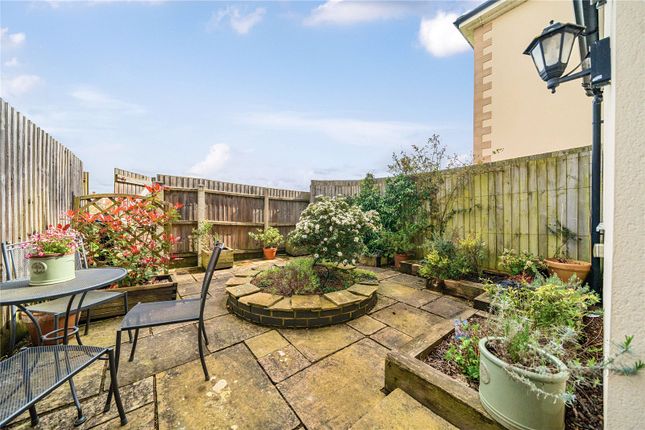 End terrace house for sale in Bowman Mews, Stamford, Lincolnshire