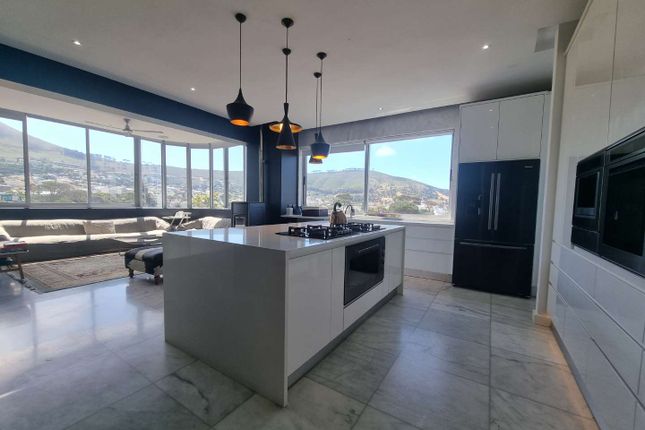 Apartment for sale in Oranjezicht, Cape Town, South Africa
