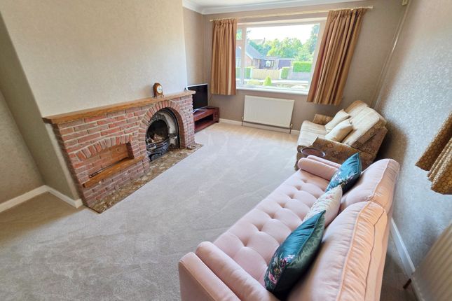 9 Sycamore Crescent, Doncaster photo 2