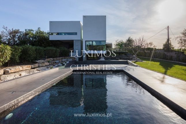 Villa for sale in Conceição, 8005, Portugal