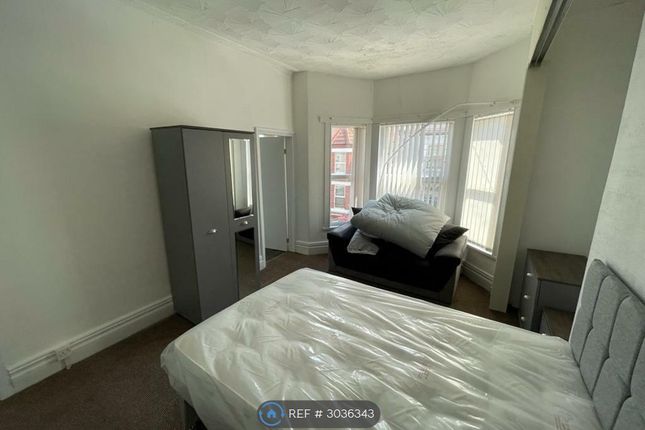 Mellor Road, Birkenhead photo 3