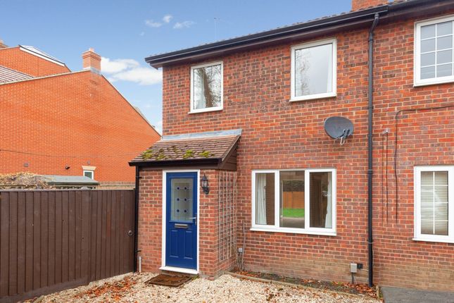 Semi-detached house to rent in Riley Close, Abingdon