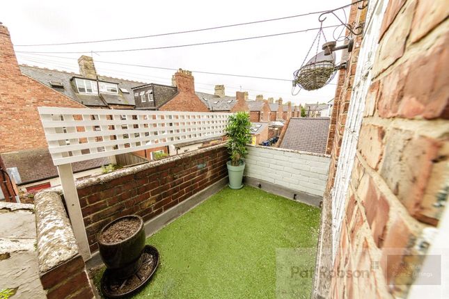 28B,, Devonshire Place, Newcastle Upon Tyne photo 3