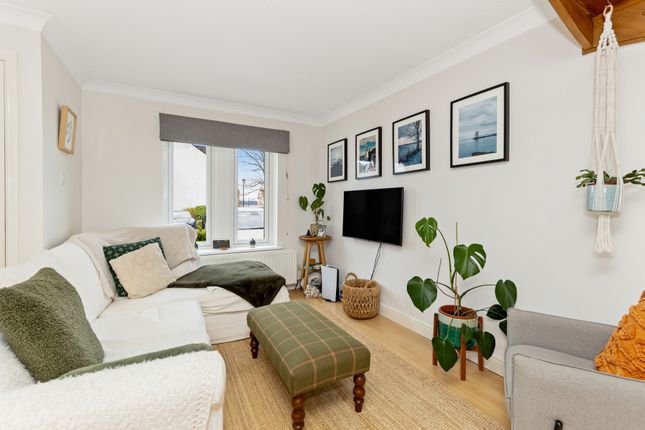 57, Harbour Place, Dalgety Bay photo 2
