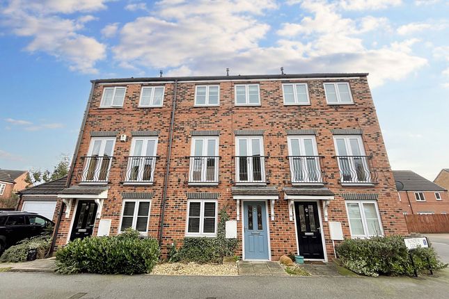 Thumbnail Town house for sale in Sundew Court, Stockton-On-Tees