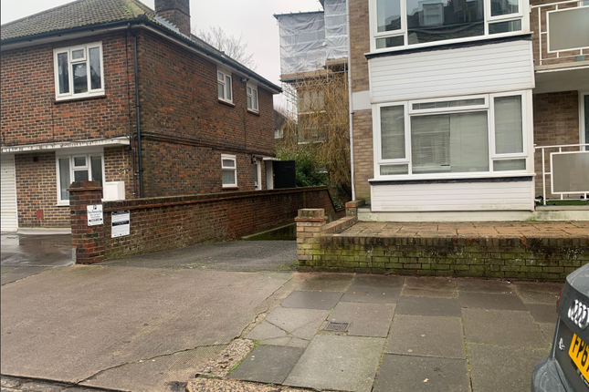 Bay 15, Hove photo 3