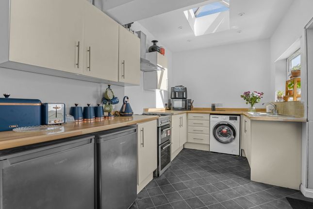 19, Birchmore Road, Gloucester photo 3
