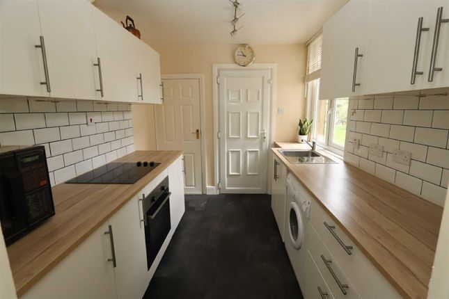 42, Soulbury Road, Linslade photo 3