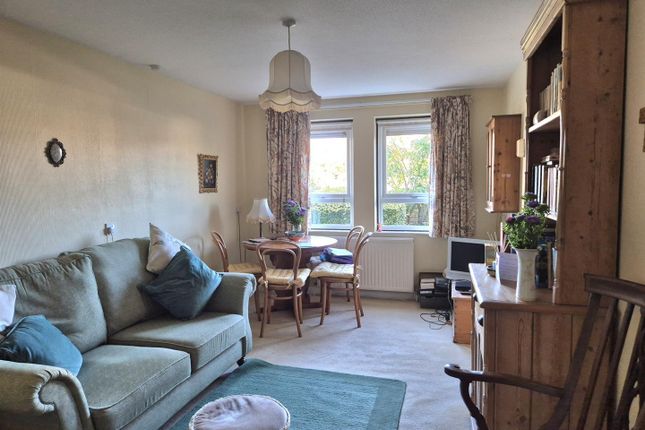 5 Moorside Court, Moor Lane, Clevedon photo 2
