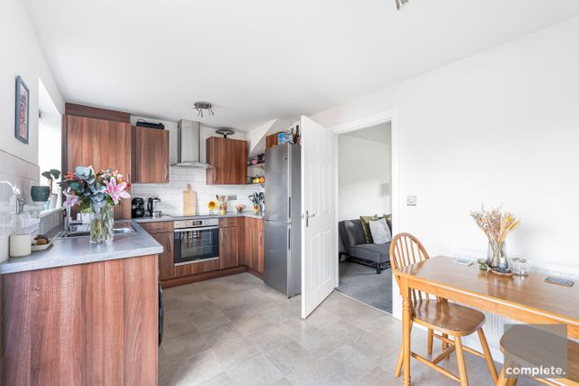 38, Yarlington Mill, Exeter photo 4