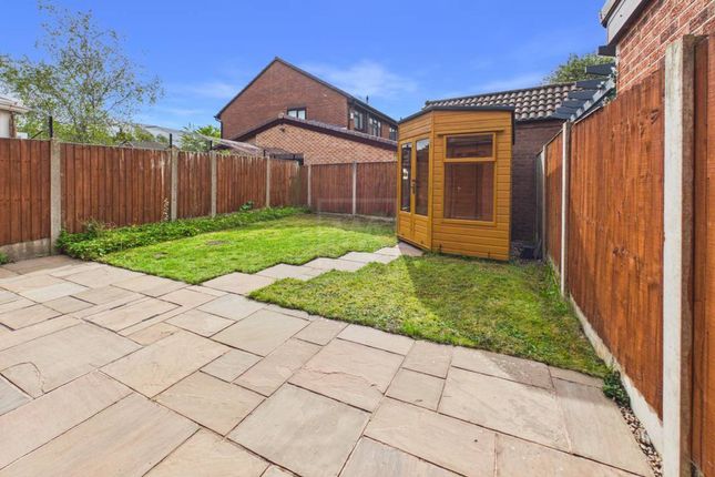 15 Bowland Close, Warrington photo 4