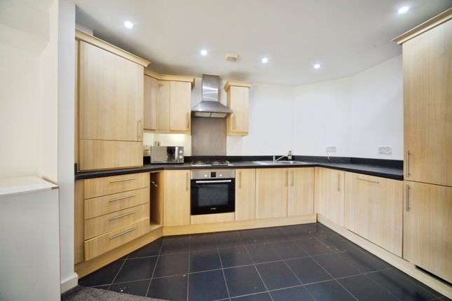 Flat 11 Cuthbert Bell Tower, 4, Pancras Way, London photo 4
