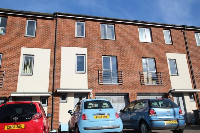 6-bed house on Great Copsie Way, Bristol, £4,050/mo