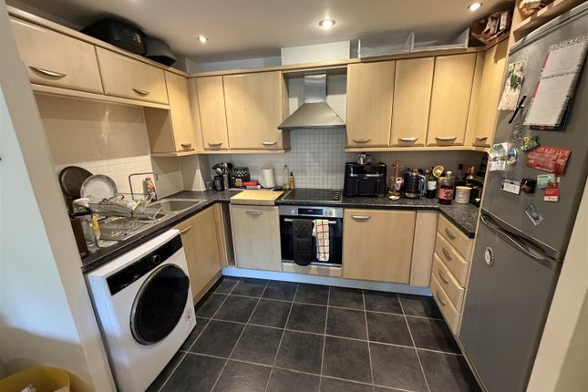 Flat 33, Rossetti Court, Byron Road, Eastleigh photo 3