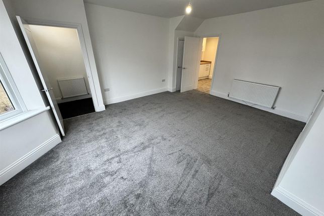 213, Milburn Road, Ashington photo 2