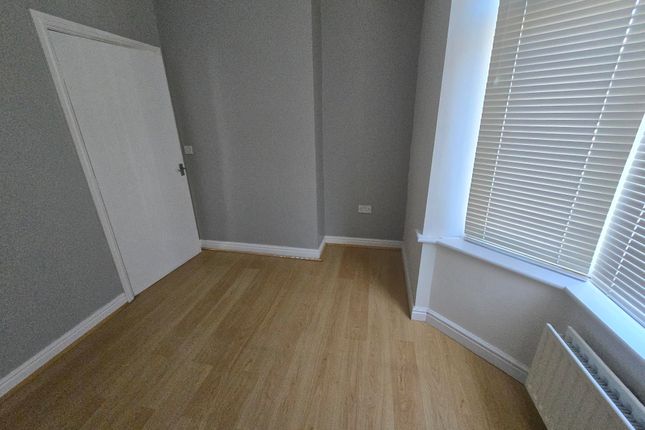 20A, DARLINGTON photo 2