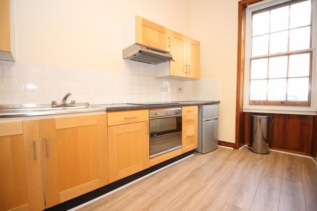 Thumbnail Flat to rent in Westgate Road, Newcastle Upon Tyne, Tyne And Wear
