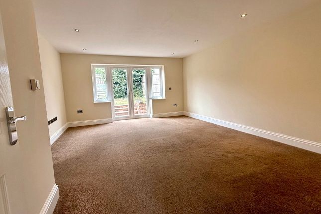 Ashtree grove,1, Cliff Drive, Sheerness photo 4