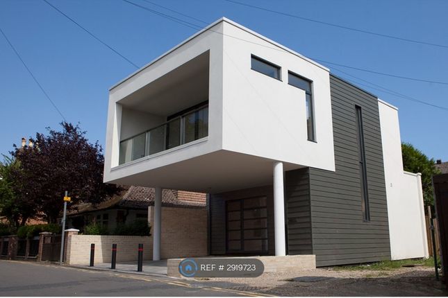 2 bed property for rent in Avon Buildings, Christchurch BH23