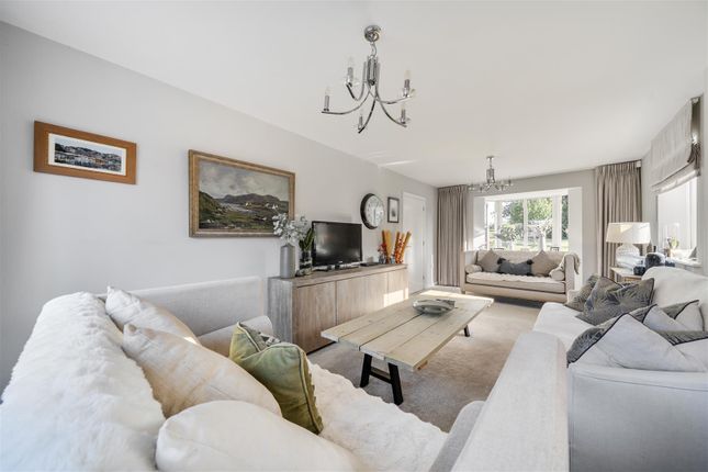 1, Ewin Close, Maidstone photo 2