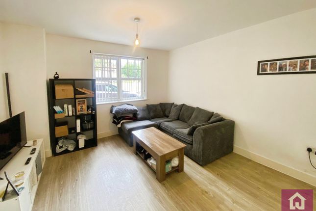 32 King Edwards Court,, King Edward Road, Greater Manchester photo 3