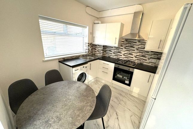 152, Willesden Lane, London photo 5