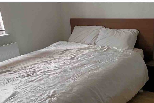 23, Wentworth Road, London photo 4