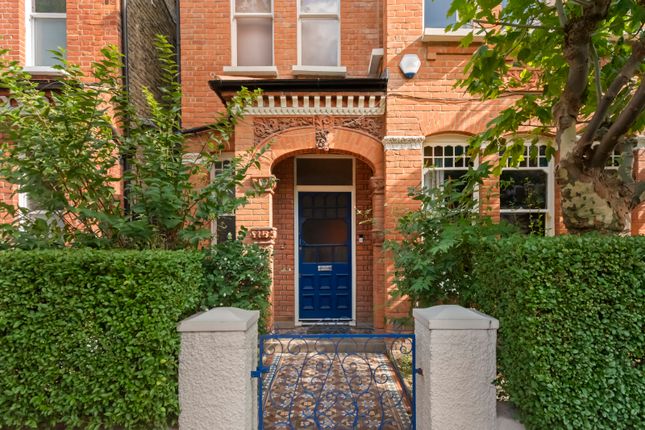 99, Streathbourne Road, London photo 2