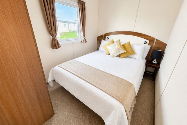 4, Winchelsea Sands Holiday Park, Winchelsea photo 3