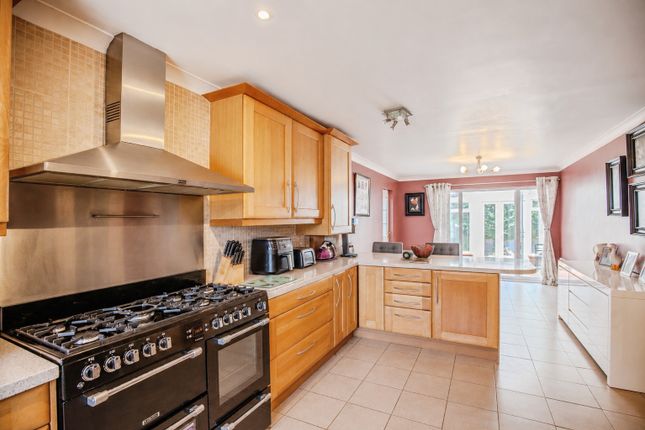 1, Beatrice Way, TROWBRIDGE photo 4