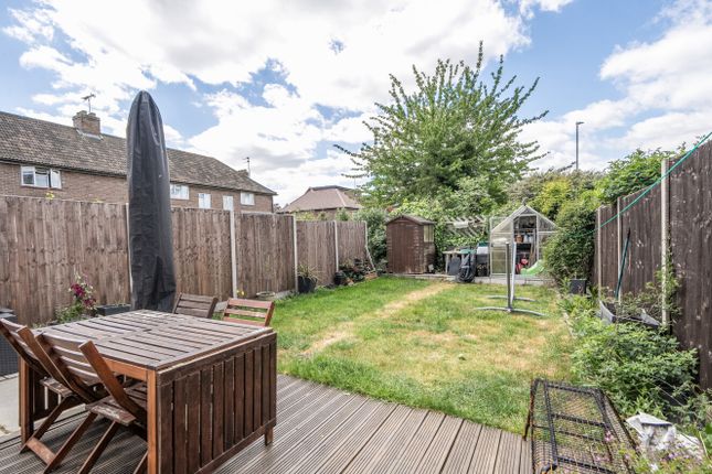 5, Galsworthy Road, Barnet photo 3