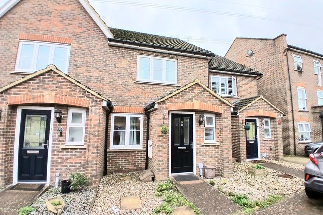 2-bed house on Cotswold Drive, STEVENAGE, £1,500/mo